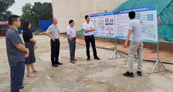 國家重點研發(fā)計劃項目課題任務(wù)“渣-土分離及固化穩(wěn)定化一體修復(fù)裝備”順利通過專家驗收1.jpg 國家重點研發(fā)計劃項目課題任務(wù)“渣-土分離及固化穩(wěn)定化一體修復(fù)裝備”順利通過專家驗收1.jpg