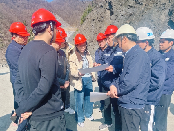 生態環境部固管中心王玉晶主任等蒞臨竹山項目現場調研1.jpg 生態環境部固管中心王玉晶主任等蒞臨竹山項目現場調研1.jpg